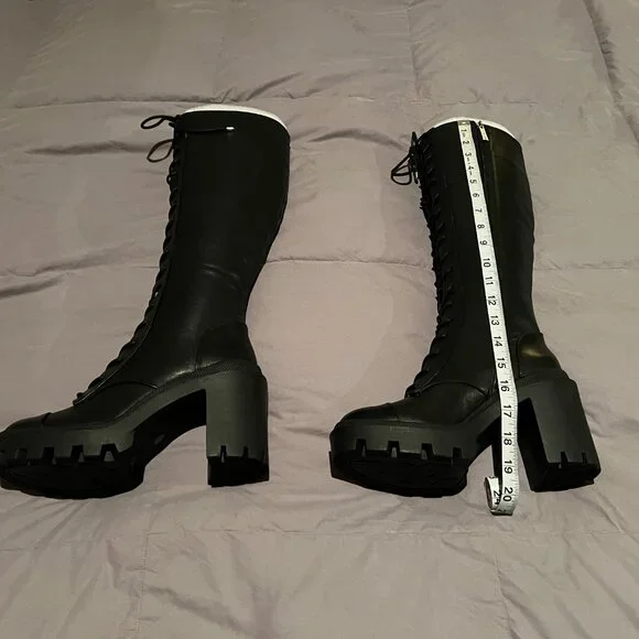 Gianni Bini Soukey Black Leather Lace Up Boots - Size 7.5 - Picture 5 of 6